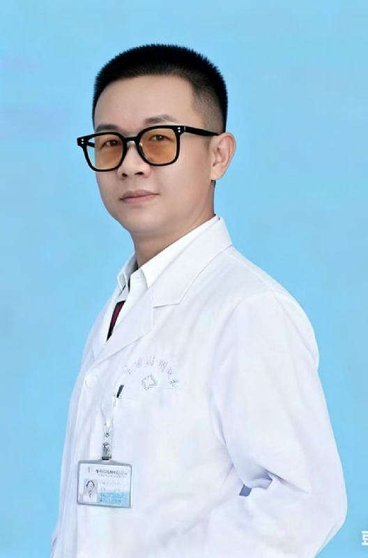 晚风过境的第二张照片--张家口闪婚服务中心